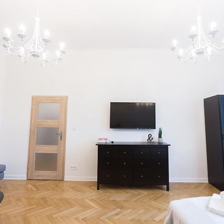 Fatcat Apartments Краків Екстер'єр фото